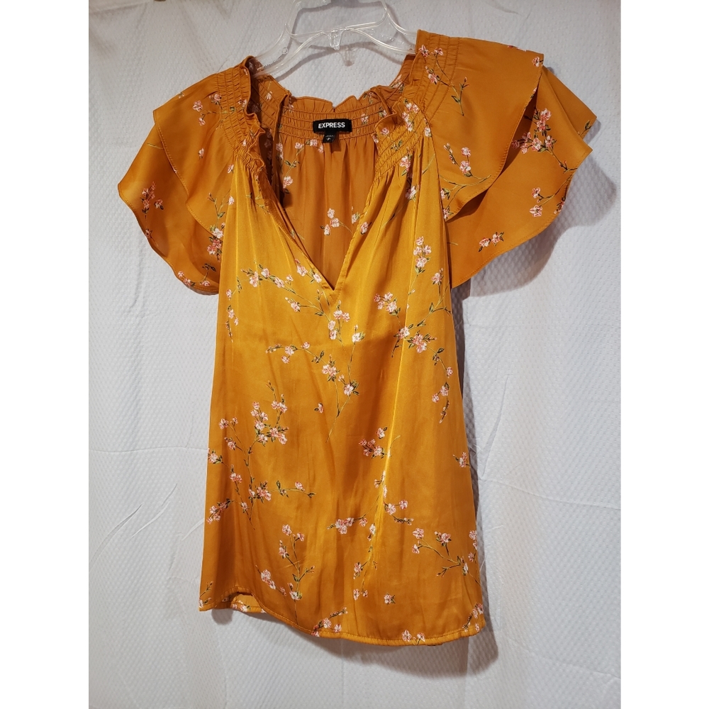 EXPRESS Top - Picture 2 of 4